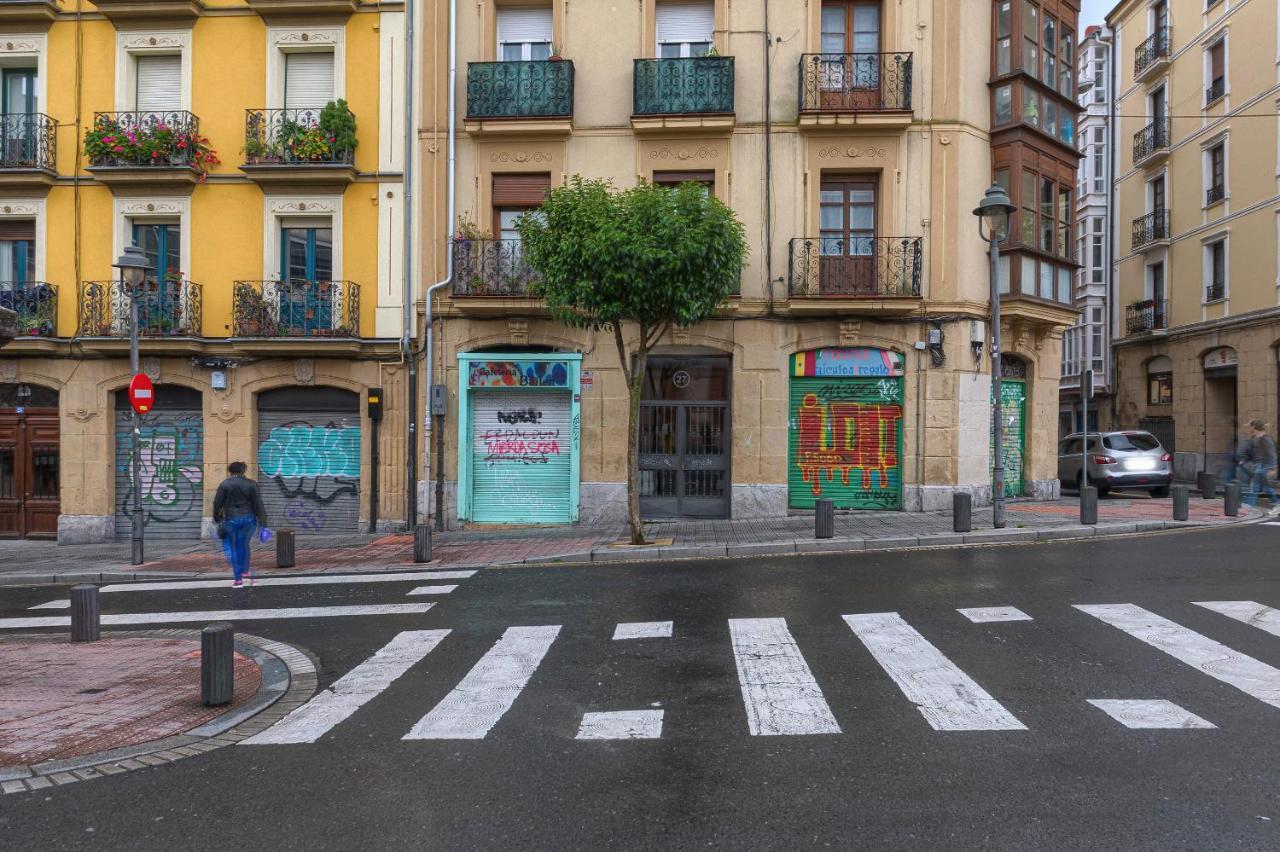 Ferienwohnung Bailen Reformado Elegante Con Wifi Bilbao Exterior foto